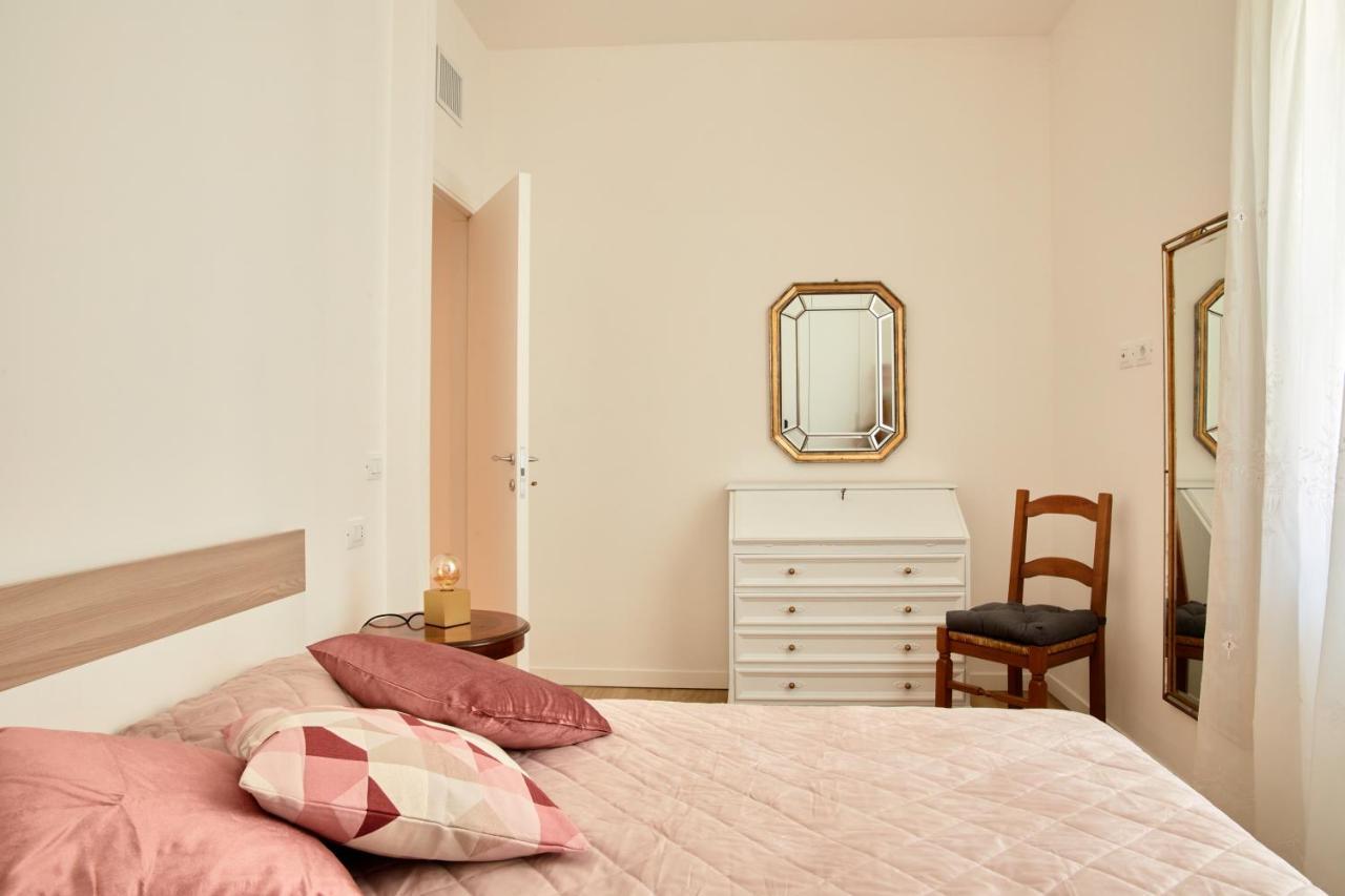 Xenia Apartments - Apartment In Fondazione Prada Milano Ngoại thất bức ảnh